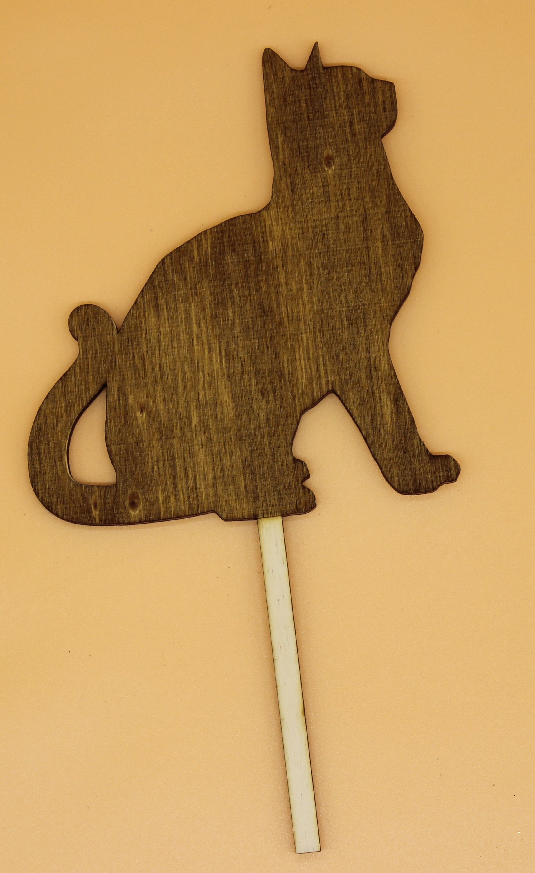 Lasergeschnittener und gravierter Katzen-Dekostecker aus Holz 